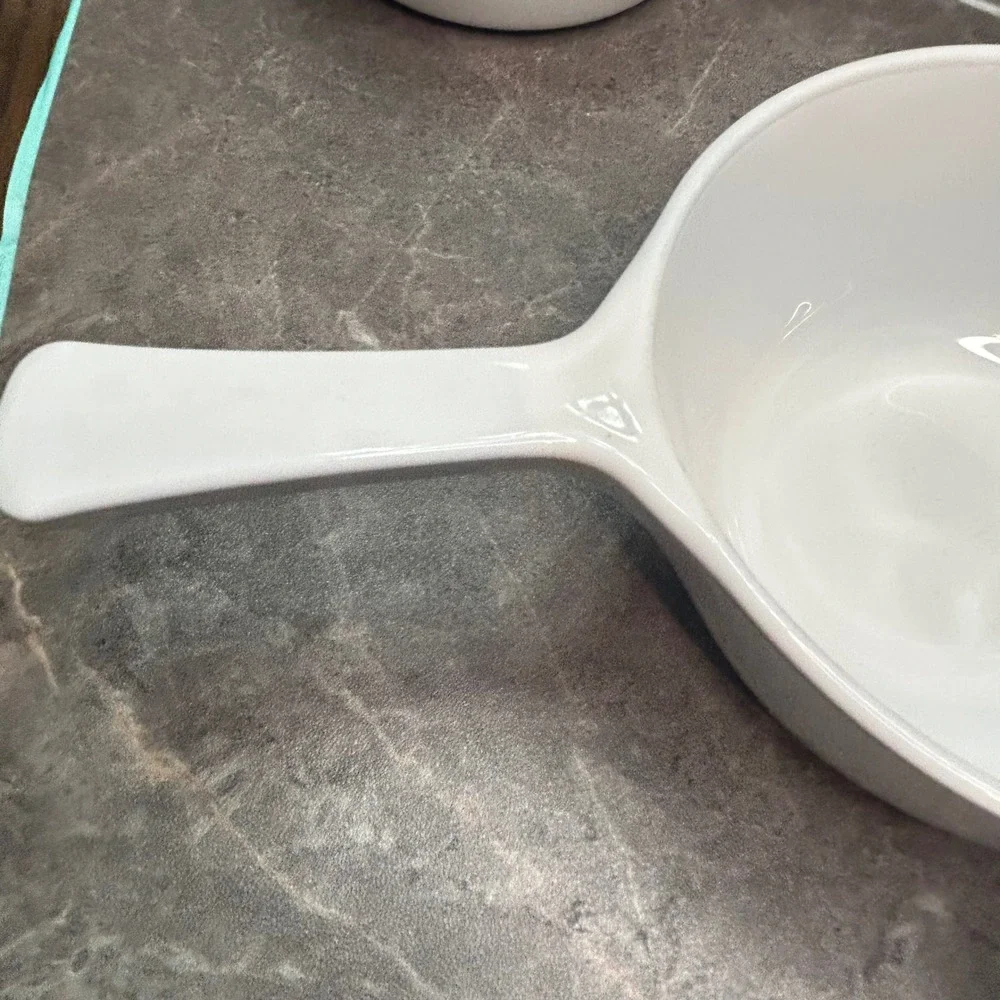 Corning Ware Blue Cornflower 1.5 Pt Saucepan P-82-B Set of 2 Pyrex Lids Vintage